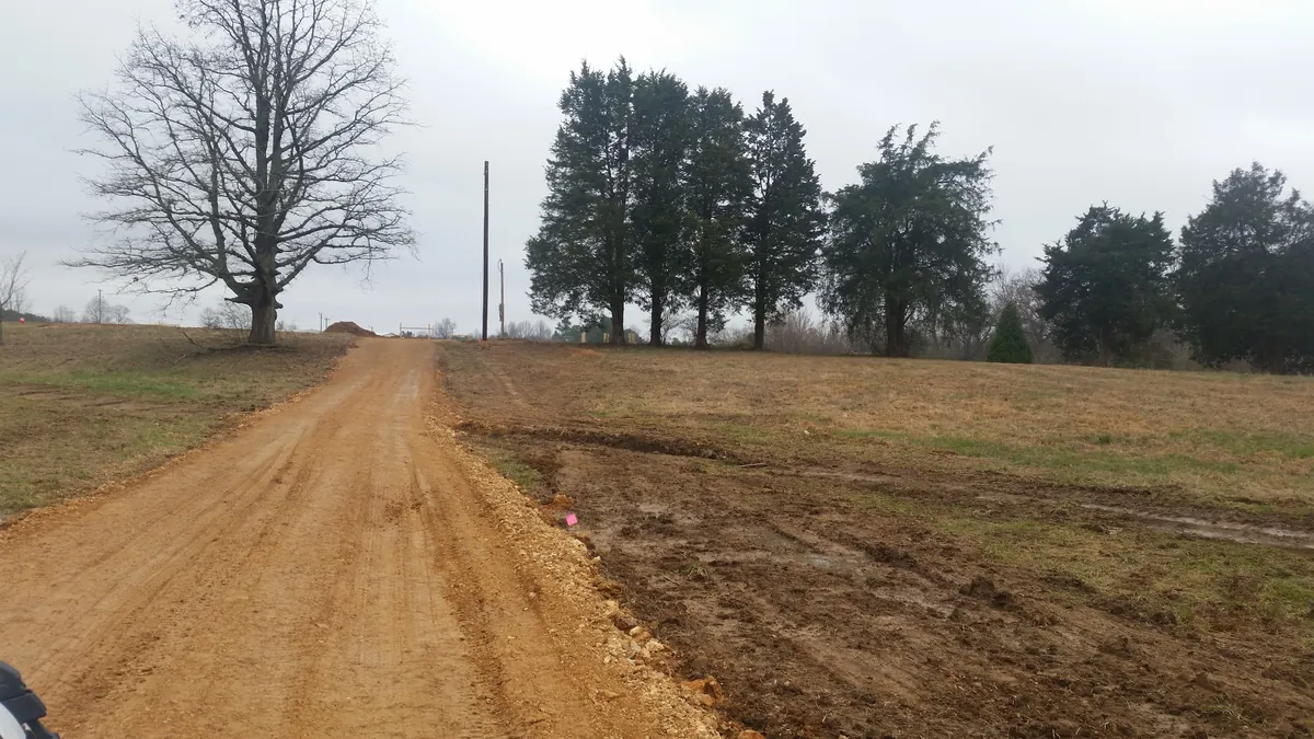 Driveway grading and land grading in North Alabama by Dustline Property Services